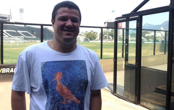 Torcedor solitrio: Andr Lopes compareceu para o recadastramento em So Janu