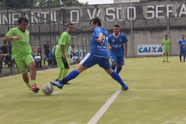 Equipe Barcelona-93 venceu com facilidade a Paris-57