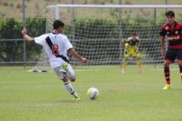 Linnick levou perigo com chutes de longe