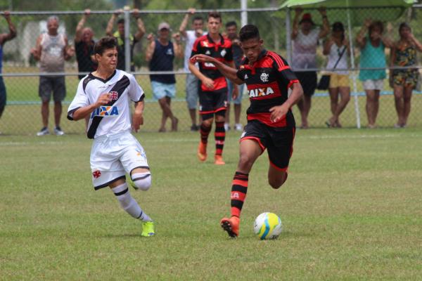 Matheus Barbosa teve um gol anulado na etapa inicial