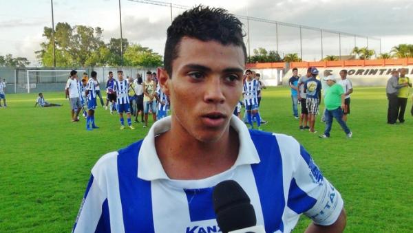 Joia do CSA, Vitor Lins vai passar por testes no Vasco