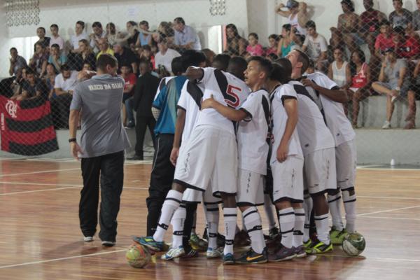 Sub-17 se classificou para semifinal dentro da Gvea