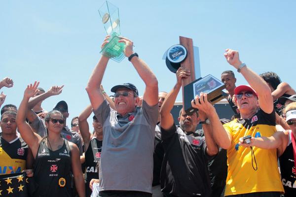Vasco conquista pela sexta vez seguida a Regata do Futuro