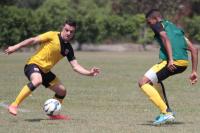 Renato Kayser e Sinval durante treinamento em Itagua