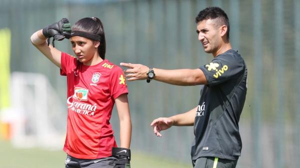 Goleira Jully voltou a ser titular do time brasileiro
