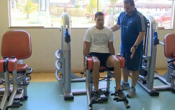 Eder Luis se recupera de nova cirurgia do menisco