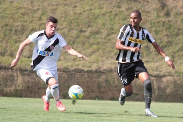 Renato Kayser marcou o nico gol vascano na partida