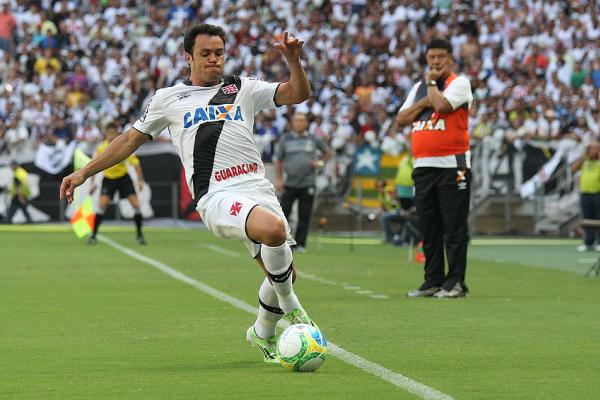 Guaracamp no jogo Cear x Vasco: s vermelho