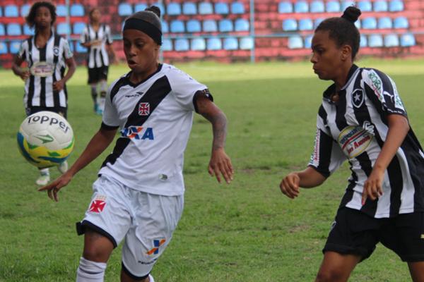 Anna Beatriz, a famosa Ronaldinha