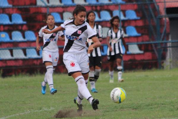 Angelina Alonso tambm entrou em campo na etapa final