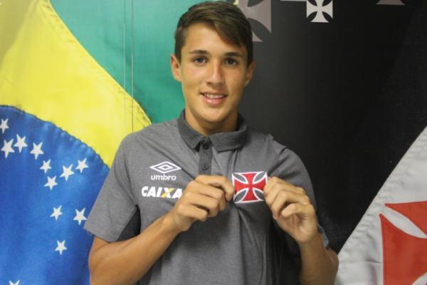 Pet defende o Vasco desde os cinco anos de idade