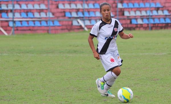 Letcia Botelho  uma das estrelas do time sub-17