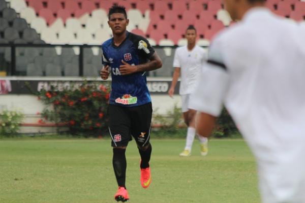 Amazonense j chegou a ser relacionado para uma partida do time profissional