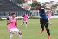 Daniel Pessoa quase marcou um gol de cabea