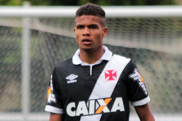 talo ser o camisa 3 do Vasco na Copinha