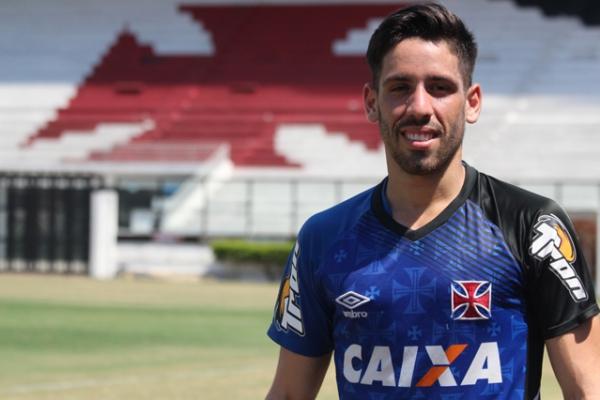 Richard encara Copinha como recomeo na carreira