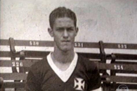 Ademir em seus primeiros anos de Vasco