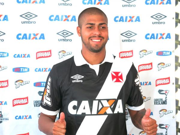 Novo lateral do Vasco, Christiano disse que a fora fsica  uma de suas virtudes