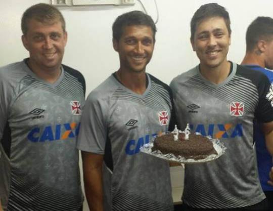 Eduardo Hanke, Rodney e Diogo Calhau: Treinador ganhou uma festa surpresa