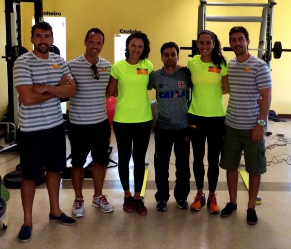 Ricardo de Freitas( tcnico), Guilherme Braga( auxiliar tcnico), Brbara Seixas( atleta), Alex Evangelista (coordenador cientfico do Vasco), gatha Rippel( atleta) e Renan Rippel (preparador fsico)
