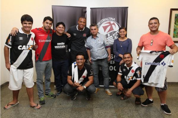 Jordi tambm atendeu os participantes do evento Caravela Cruzmaltina