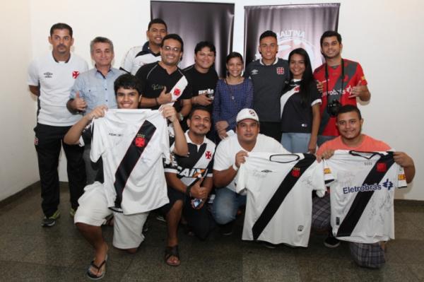 Montoya e Valdir Bigode fizeram a alegria dos vascanos