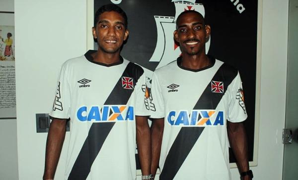 Marcos ( direita) e Renato ( esquerda) foram campees brasileiros em 2009