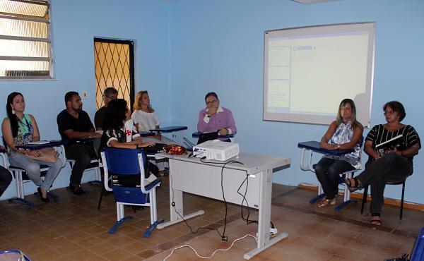 Diretoria do Colgio se reuniu com o Assessor Especial da Presidncia Ricardo Vasconcellos