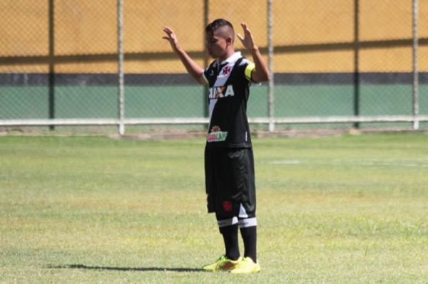 Joo Bernardo  capito e destaque da gerao 99