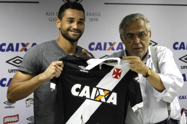 Gilberto foi apresentado oficialmente nesta quinta