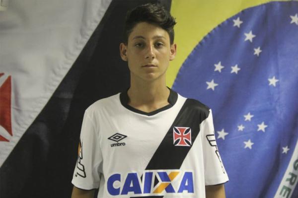 Roger Ribeiro vem se destacando na base vascana