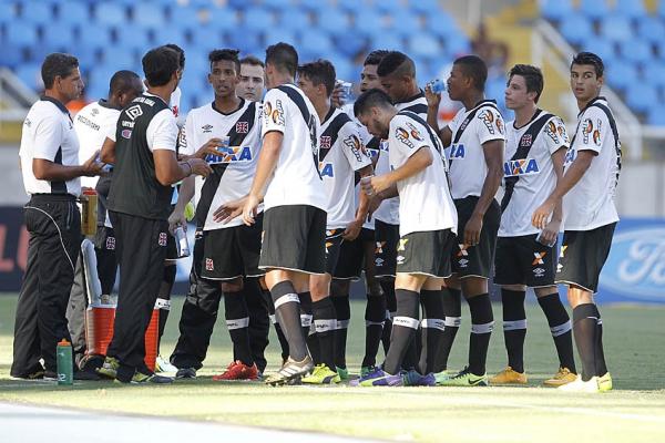 Vasco venceu o clssico contra o tricolor no Engenho