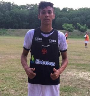 Ricardo Loiola � outro que faz o �ltimo teste no Gigante da Colina