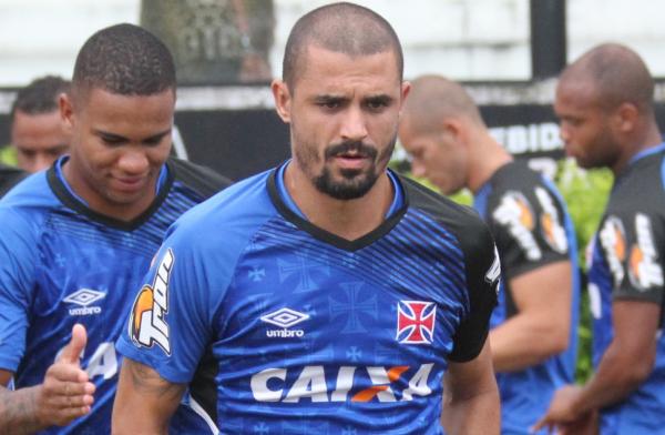 Douglas Silva
