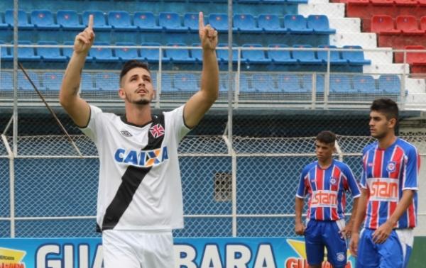 Kadu Fernandes marcou o quarto vascano