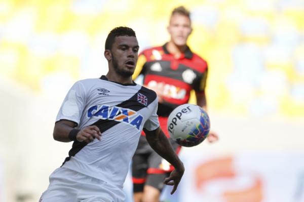 Thiago Mosquito em ao contra o rubro-negro