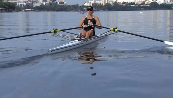 Fabiana Beltrame reclama dos prejuzos causados por mortandade na Lagoa Rodrigo de Freitas