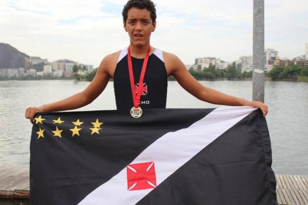 Breno Flegner  um dos representantes cruzmaltinos na 42 Regata do Futuro