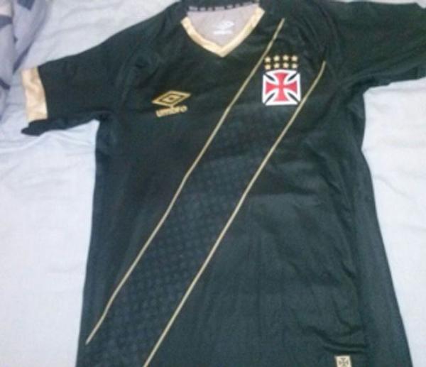 Suposta nova camisa 3 do Vasco