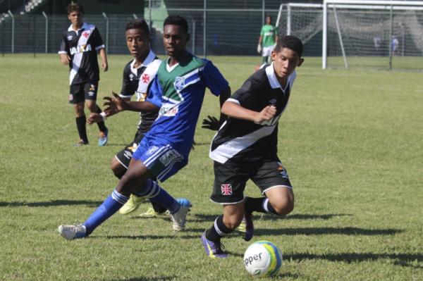Paulinho deixou sua marca contra o Artsul