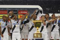 Jogadores comemoram o titulo