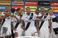 Jogadores comemoram o titulo