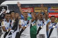 Jogadores comemoram o titulo