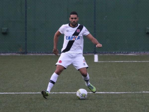 Helcinho destacou a confiana em seus companheiros para buscar o ttulo