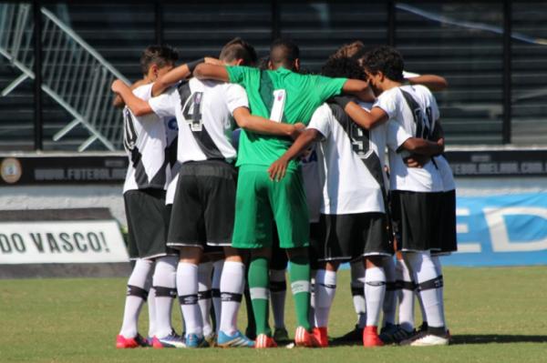 Sub-17 pode encerrar rodada na liderana da Taa Guanabara