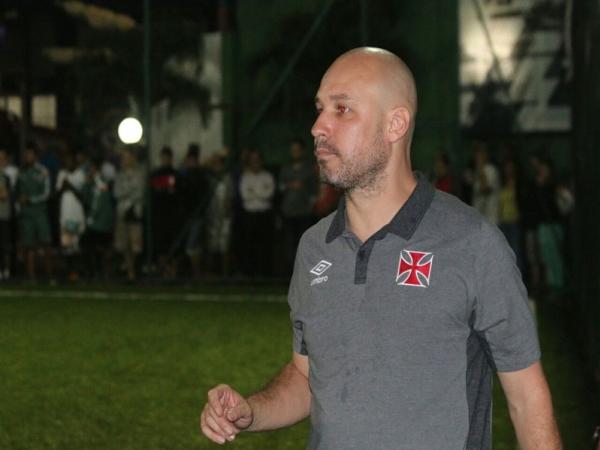 Treinador se diz muito orgulhoso de seus jogadores