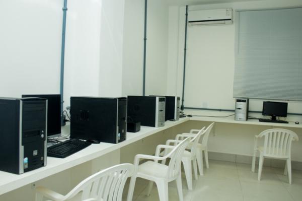 Jogadores tero Lan House  disposio na Pousada do Almirante