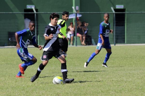 Dudu em ao contra o Artsul, na quarta rodada