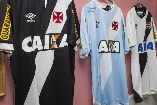 Camisas do Vasco ficaram expostas na palestra