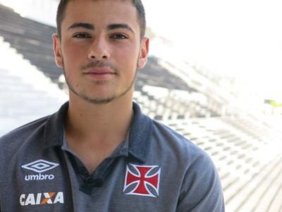 Diego joga no time sub-20 do Vasco